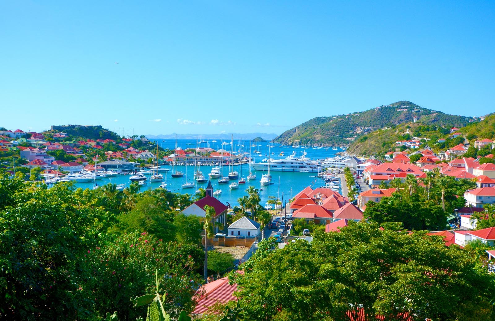 Gustavia bij dag