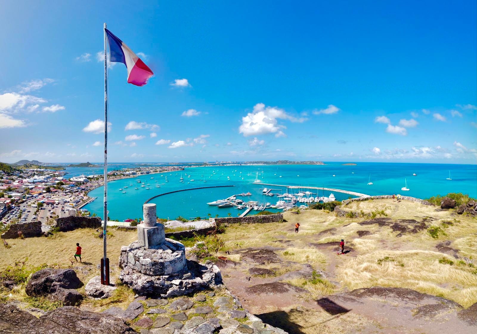“Discover the Rich History of Fort St. Louis Marigot – A French Fortress in Saint Martin” Fort St Louis Marigot