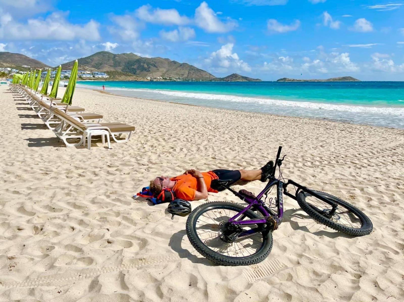 Orient Bay – beautiful white sand and lots of beach bars Orient Bay - beautiful white sand and lots of beach bars