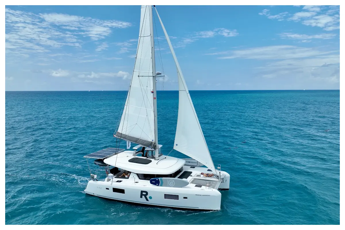 Luxury Sailing Catamaran Charter – Custom-made 2022 Lagoon 42FT Luxury Sailing Catamaran Charter - Custom-made 2022 Lagoon 42FT
